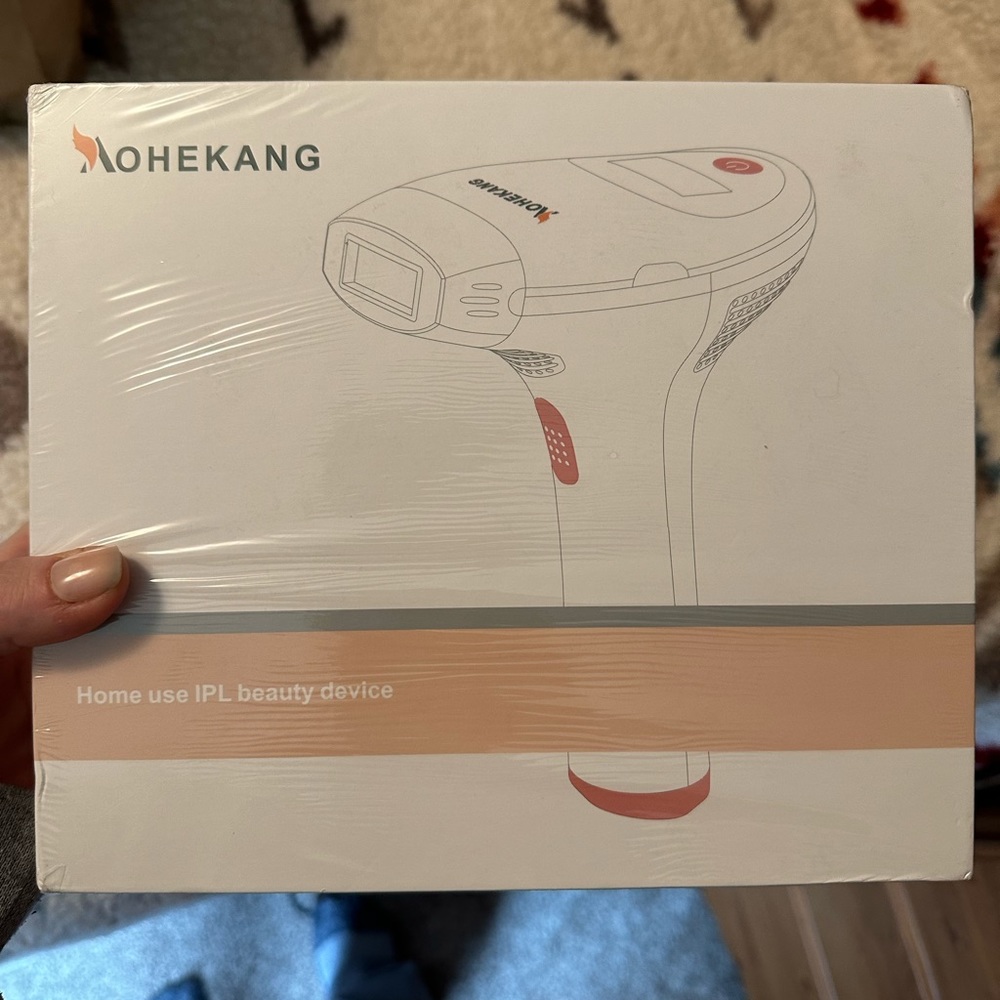 IPL hair removing device